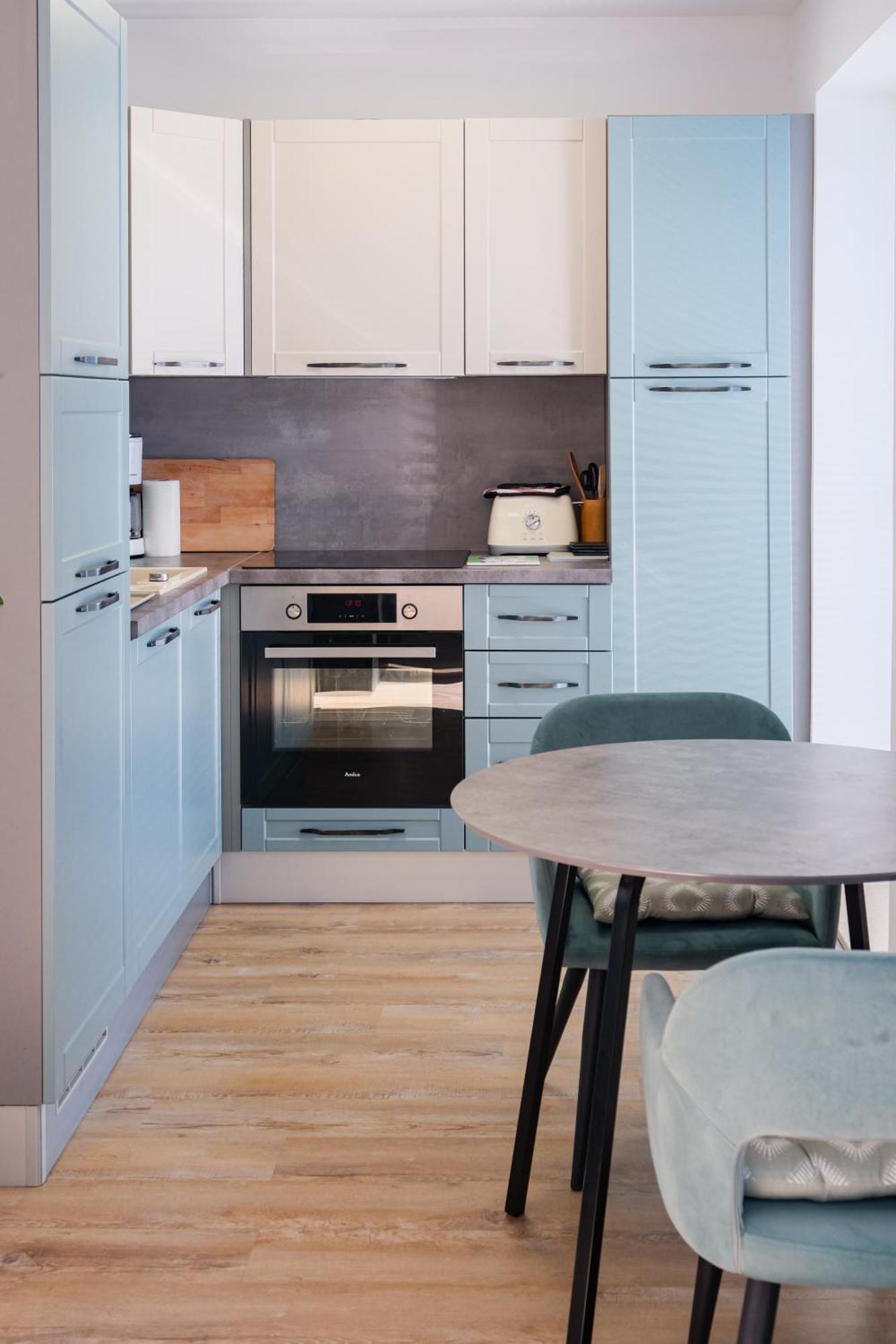 Studio Apartment Above Promenade W Terrace & Parking Rabac Exterior foto